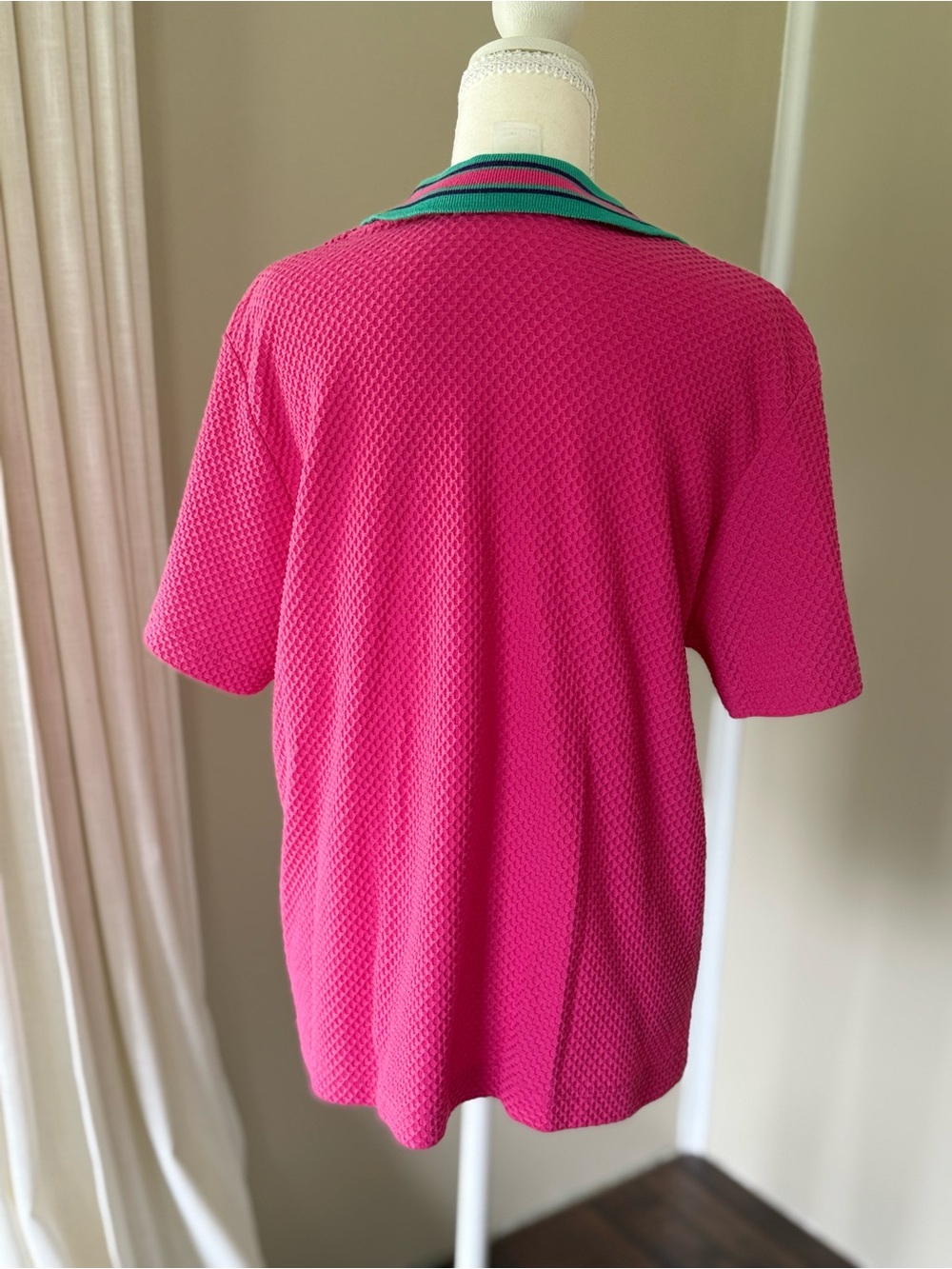 Vintage 90s Y2K Bright Pink Knit Polo with Green Contrasted Collar Golf Shirt - Picture 5 of 8